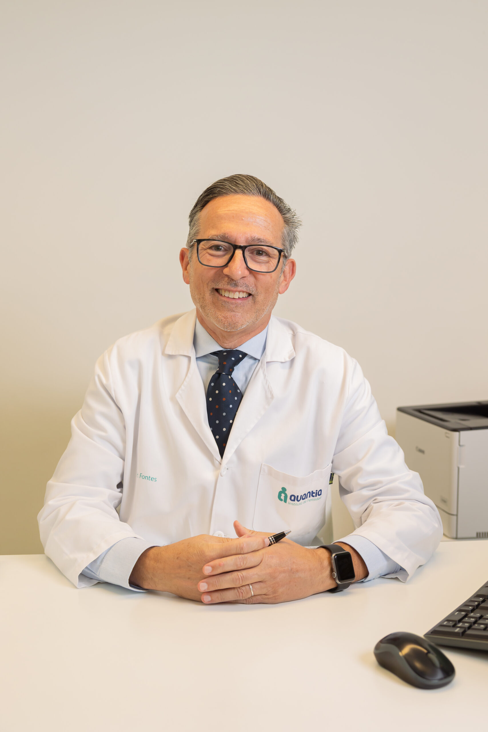 Dr. Juan Fontes Jiménez - Director Médico y Ginecólogo Especialista en Fertilidad en Granada.